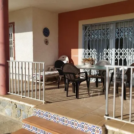Sol Y Mar I Apartment *